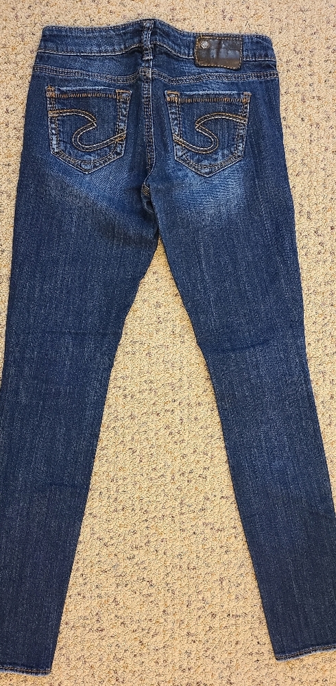 Silver Jeans Style: Aiko Skinny
